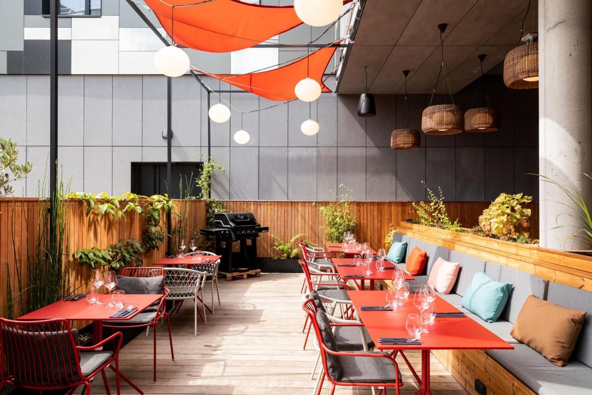 Moxy Paris Val D'europe Hotel